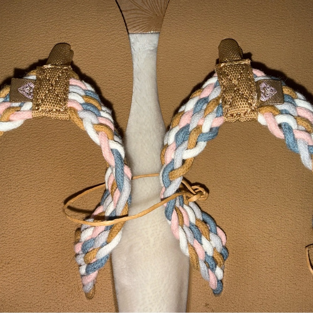 Roxy Porto III Multicolor Braided Flip Flops NWT Sz 9 Wt/Bl/Lt Bl/Pk/Tn - Picture 6 of 7